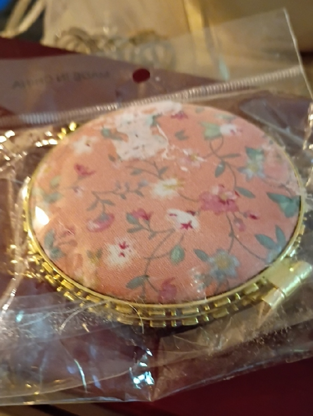 Floral Round Gold Compact Mirror - Pink